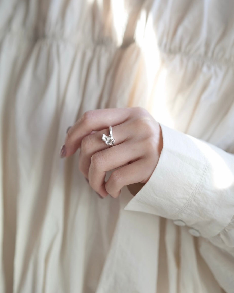 Sweet Peas Ring