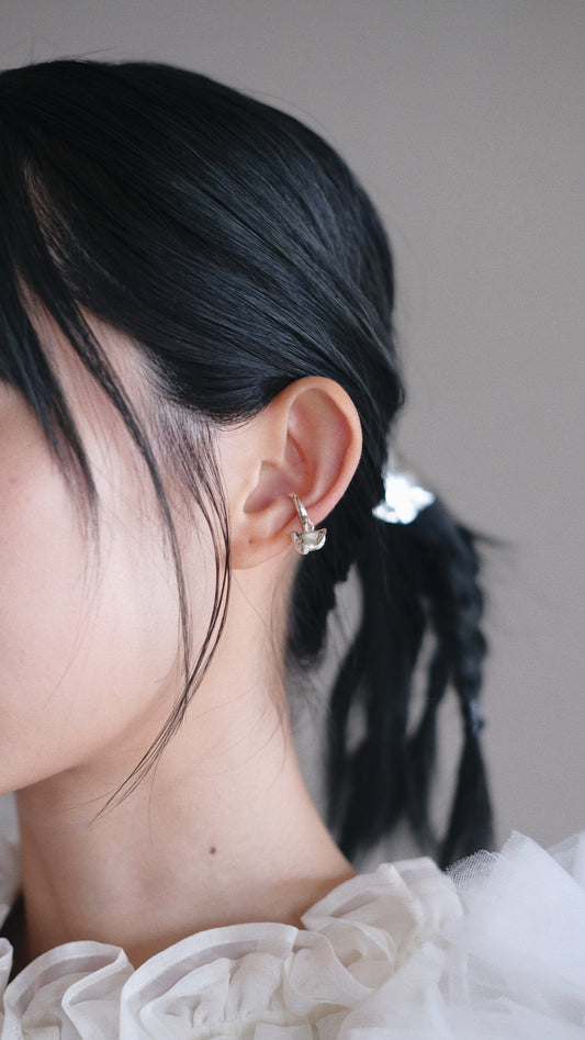 Sweet Pea Ear Cuff 01