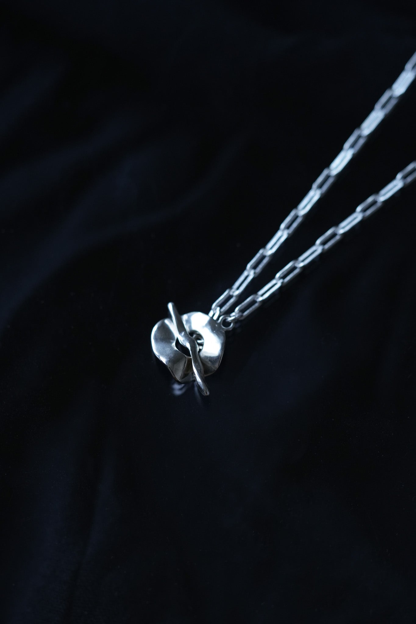 Sweet Pea Necklace 01