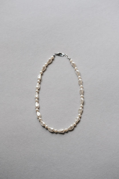 Moon Dance Pearls Necklace